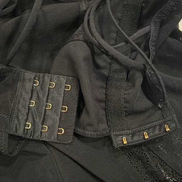 ASHLEY GRAHAM Satin & Lace Bodysuit Lingerie - Picture 11 of 12